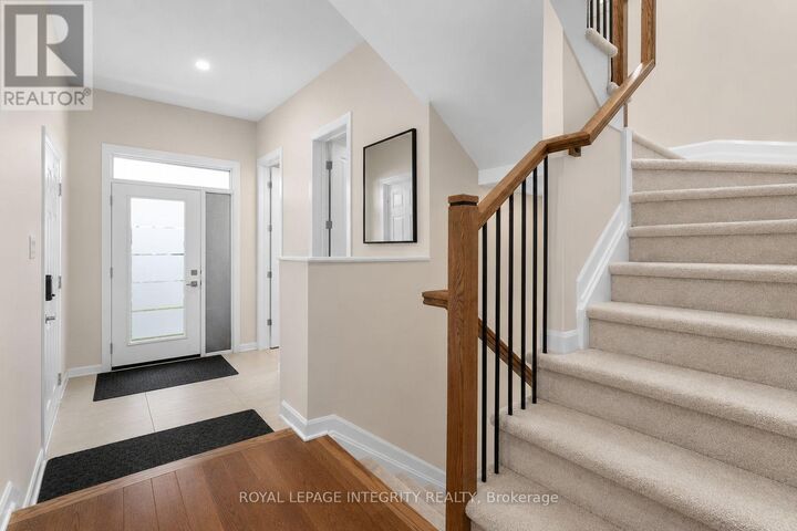 Property Photo: 142 Shallow Pond Place East ON K4A 5N9
