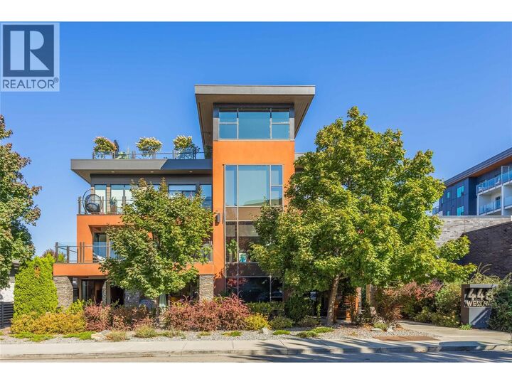 Property Photo:  446 West Avenue 102  BC V1Y 4Z2 