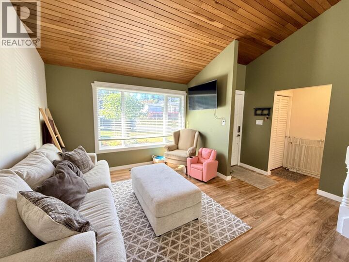 Property Photo:  2838 Ingala Drive  BC V2K 3Z8 