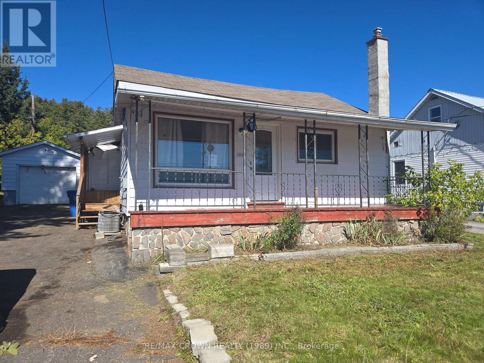 Property Photo:  540 Brydges Street  ON P0H 1V0 