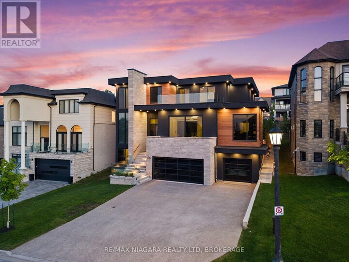Property Photo:  56 Kenmir Avenue  ON L0S 1J1 