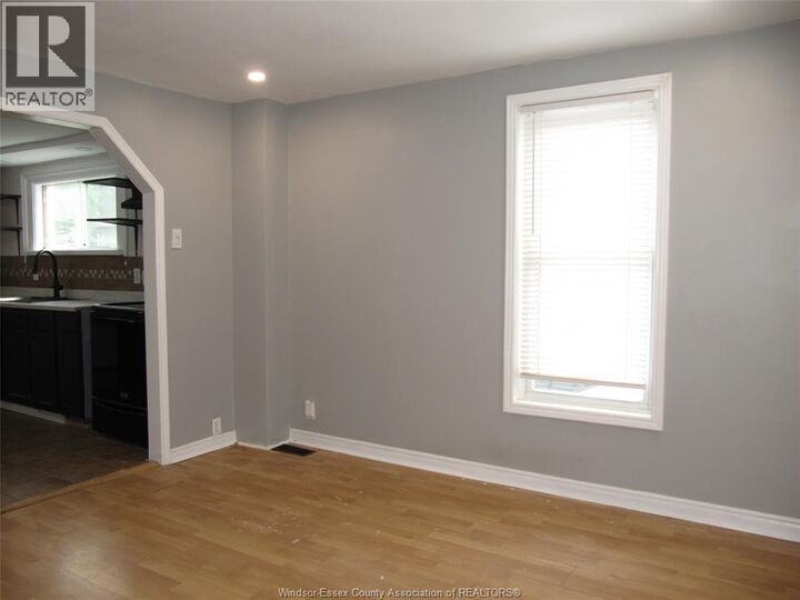 Property Photo:  240 George St  ON N9V 2E9 