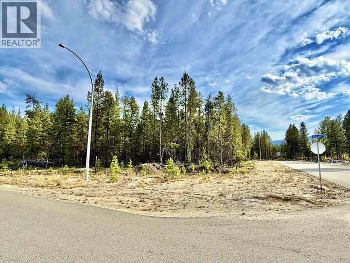 Property Photo:  1255 18th Avenue  BC V0E 2Z0 