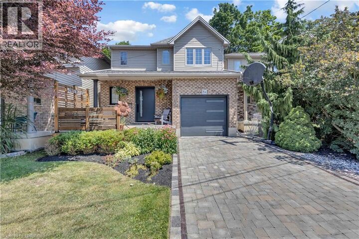 Property Photo:  5 Grand River Avenue  ON N3T 4Z3 