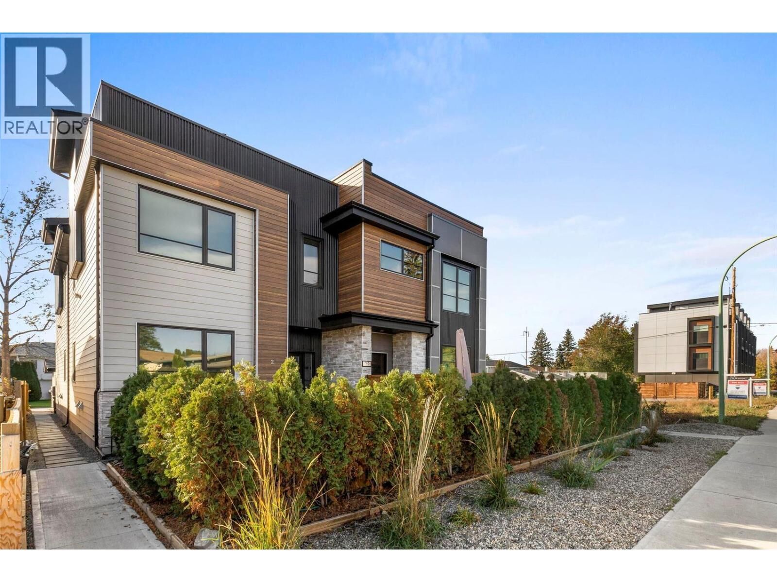 Property Photo:  745 Morrison Avenue 4  BC V1Y 5E6 