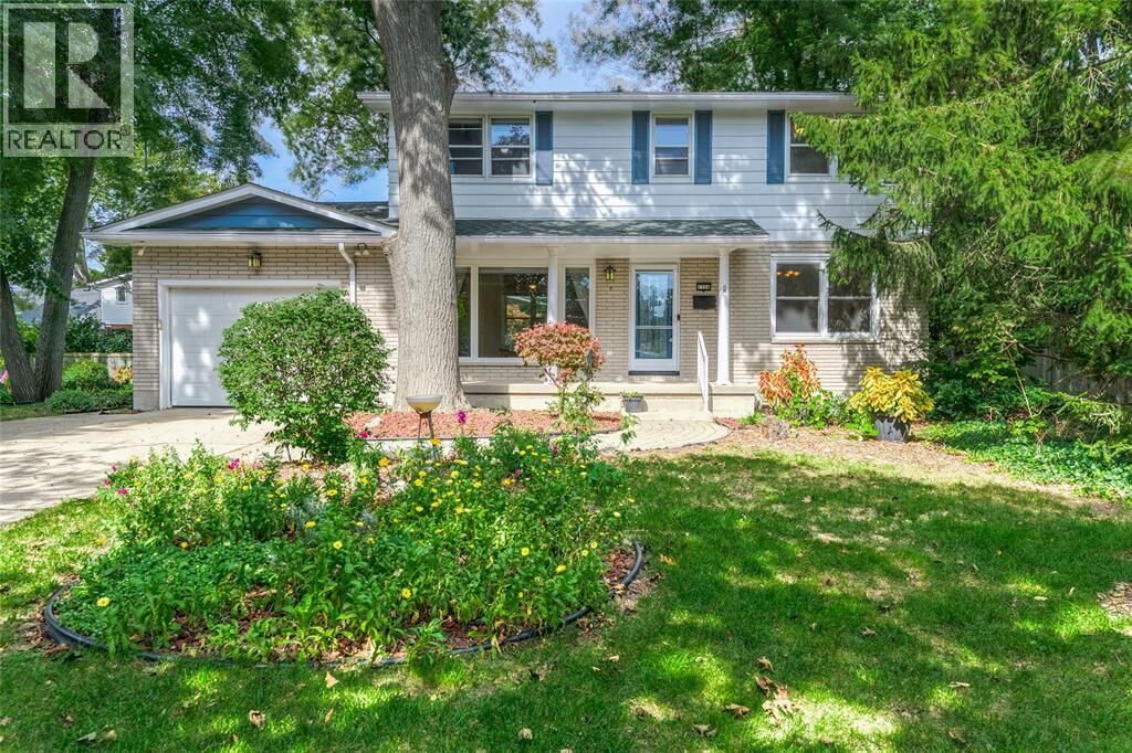 Property Photo:  1354 Severin Drive North  ON N7S 2C1 