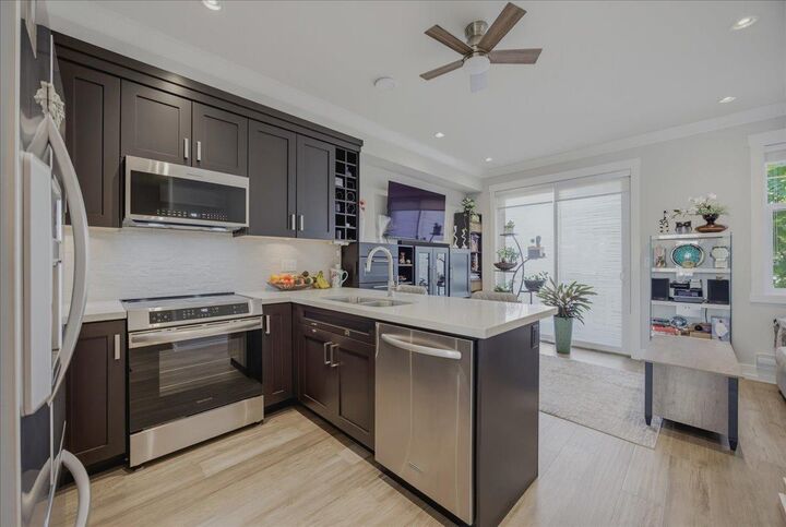 Property Photo:  16458 23A Avenue 19  BC V3Z 0L9 