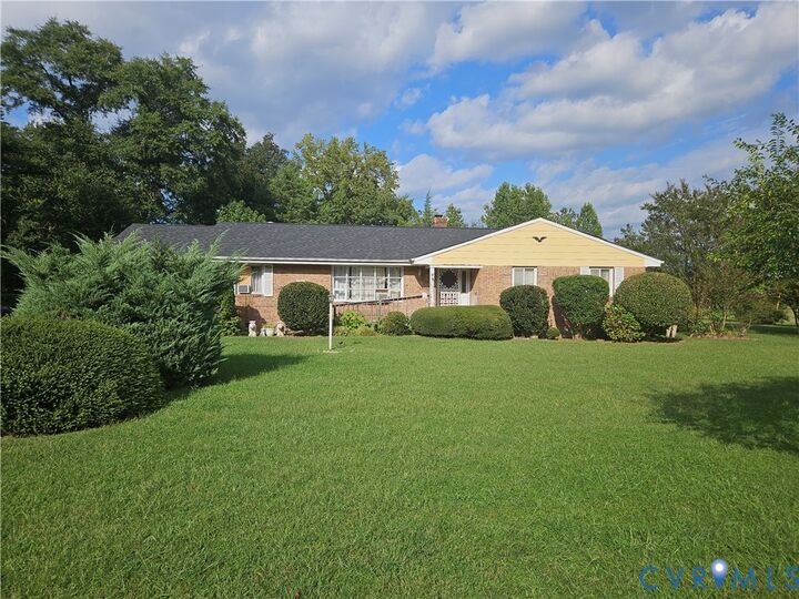Property Photo:  5200 County Drive  VA 23842 