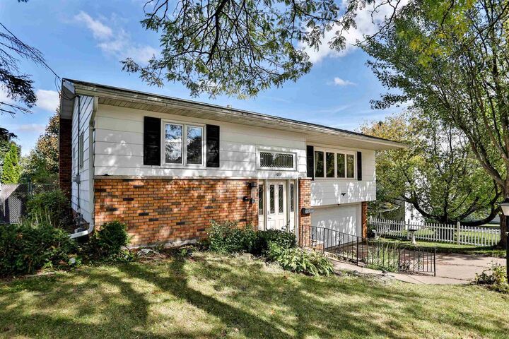 Property Photo: 1008 Elm Street WI 54401