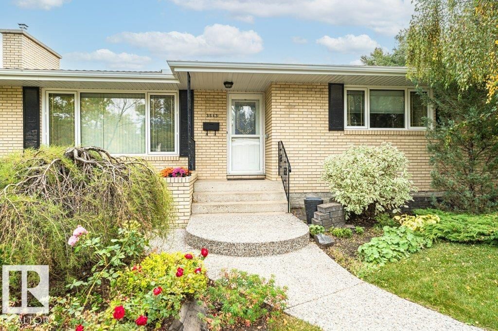 Property Photo:  3543 106A Street NW  AB T6J 1A7 