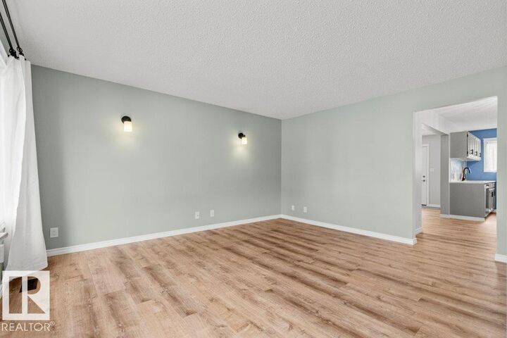 Property Photo:  11343 22 Avenue NW  AB T6J 4V8 