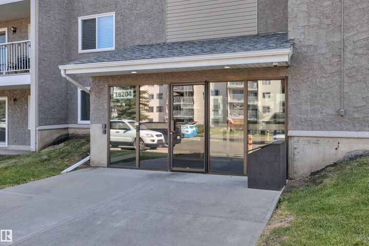 Property Photo:  18204 93 Avenue NW 101  AB T5T 2V2 