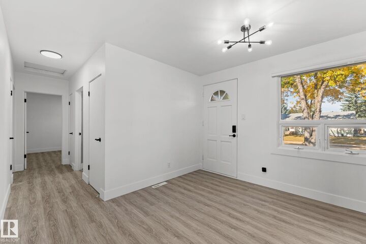 Property Photo:  970 Alder Ave  AB T8A 1V6 