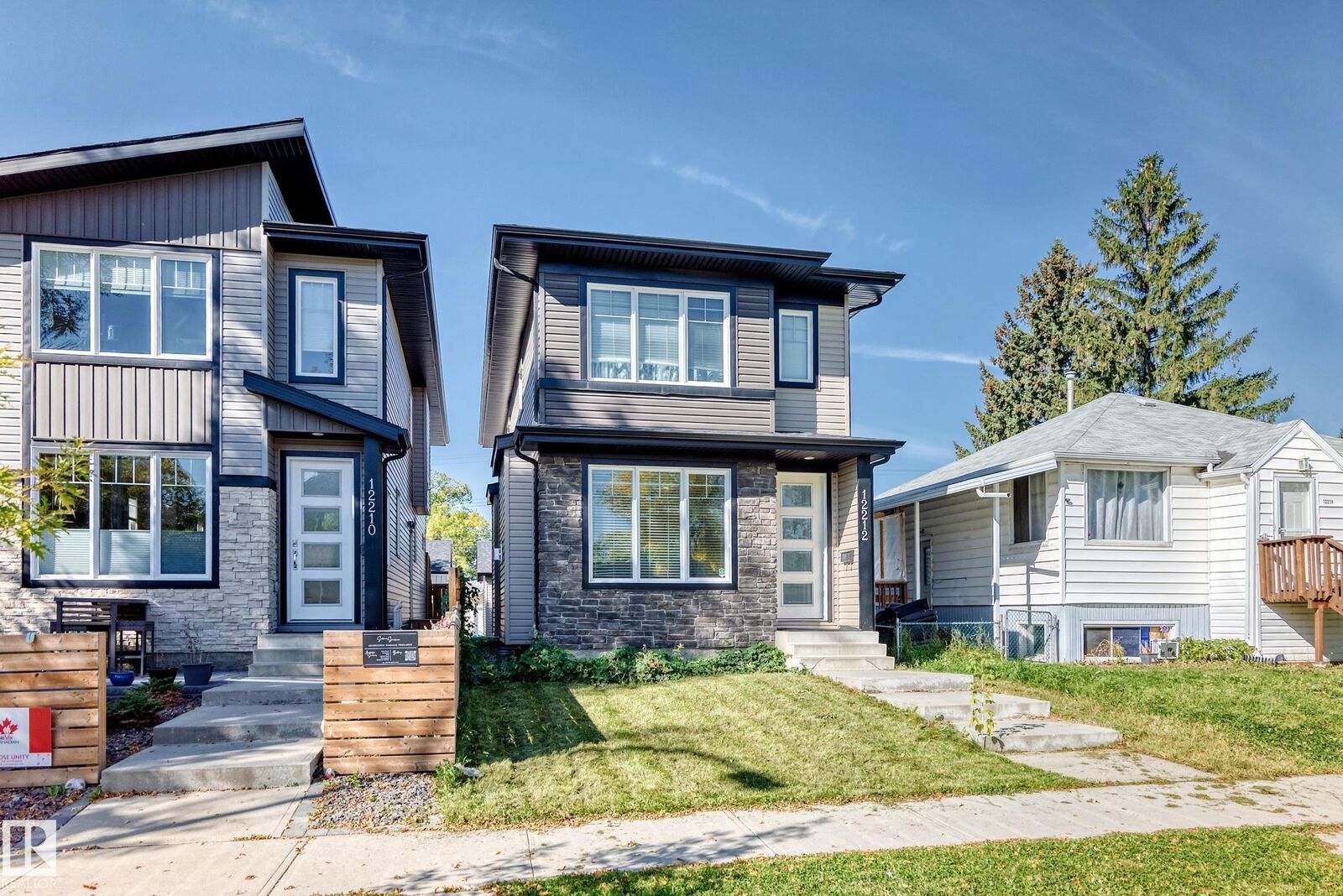 Property Photo:  12212 124 Street NW  AB T5L 0N2 