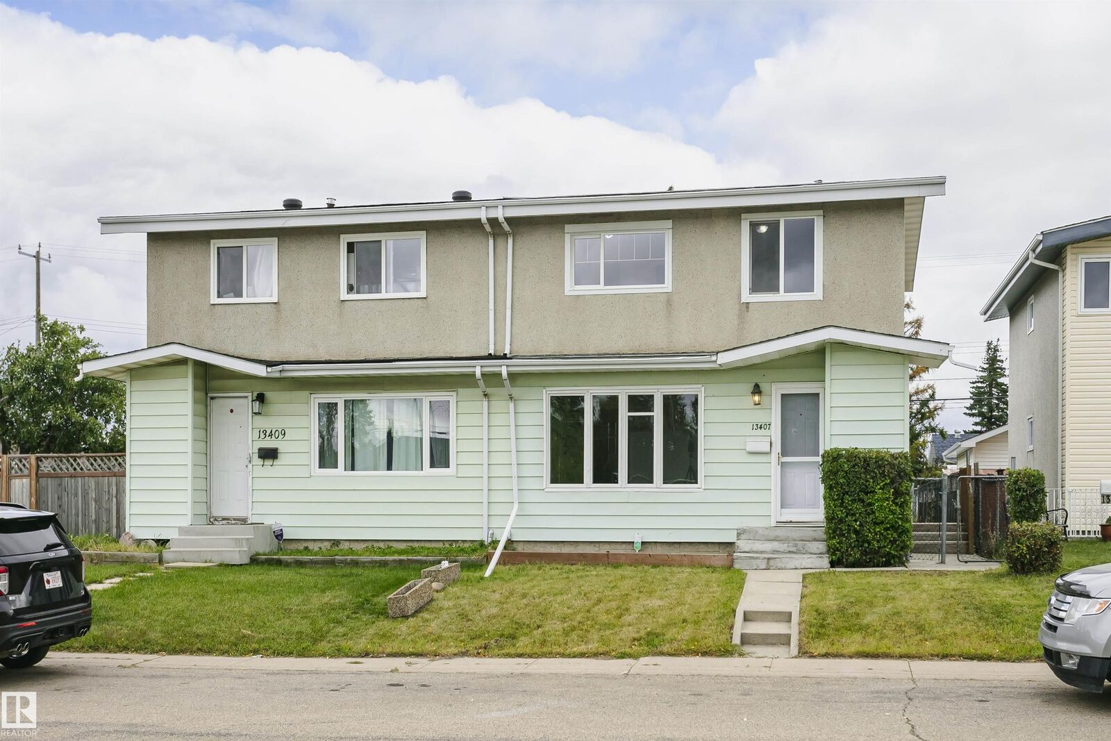 Property Photo:  13407 82 Street NW  AB T5E 2T9 