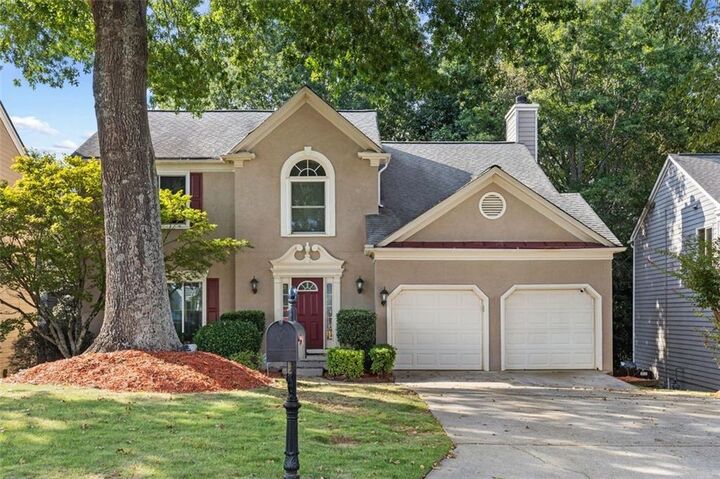 Property Photo: 2555 Kingsbrooke Lane GA 30097