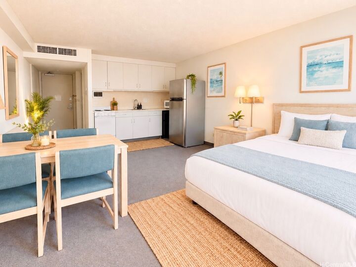 Property Photo:  364 Seaside Avenue 503  HI 96815 