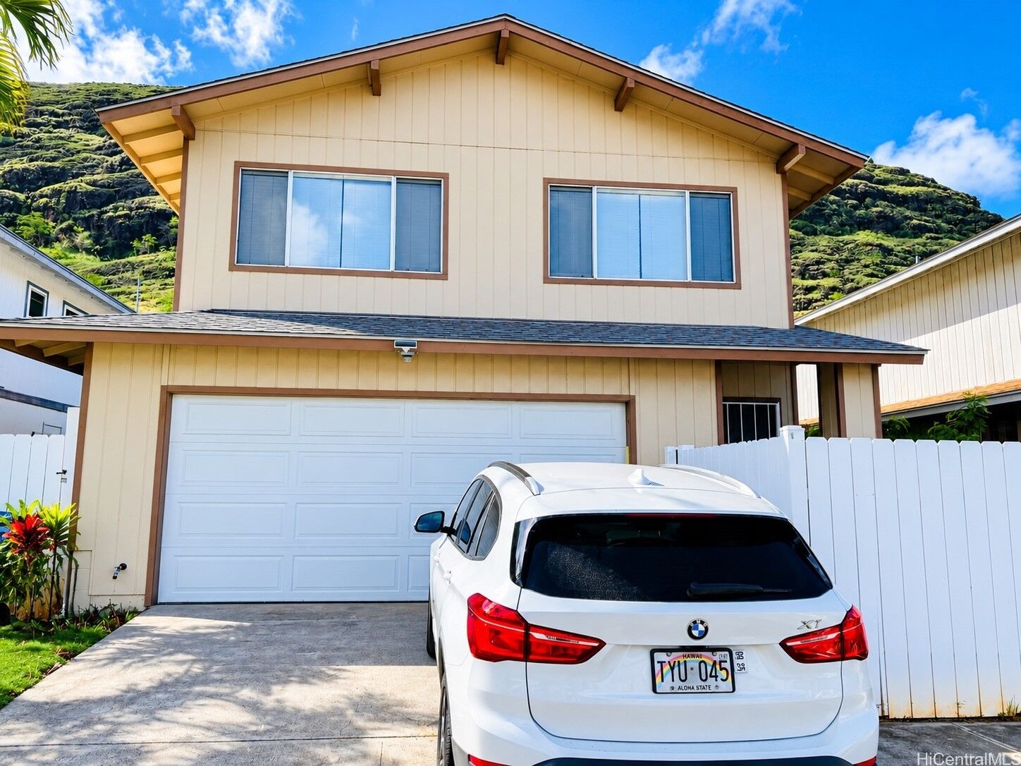 Property Photo: 86-123 Leihoku Street HI 96792
