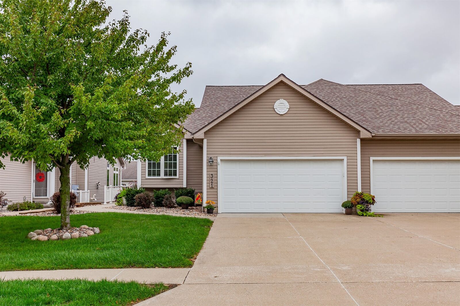 Property Photo: 321 NE 31st Street IA 50021