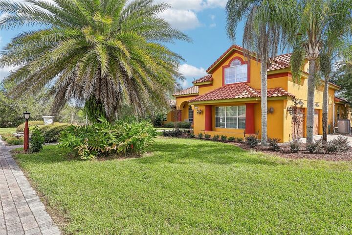 Property Photo: 32736 Wolfs Trail FL 32776