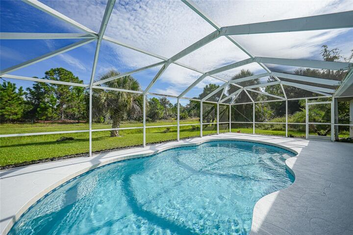 Property Photo:  7146 Sablon Road  FL 34291 