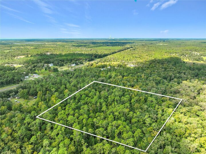 Property Photo: E Colonial Drive FL 32709