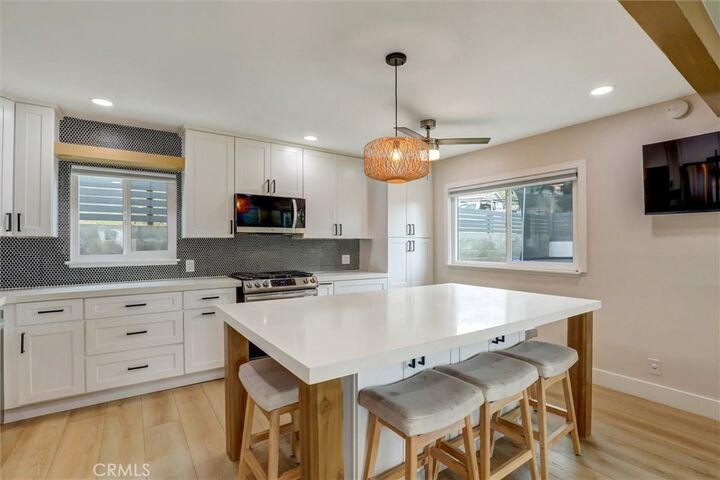 Property Photo:  33288 Landerville  CA 92530 