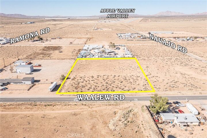 Property Photo:  4634060 Waalew Road  CA 92307 