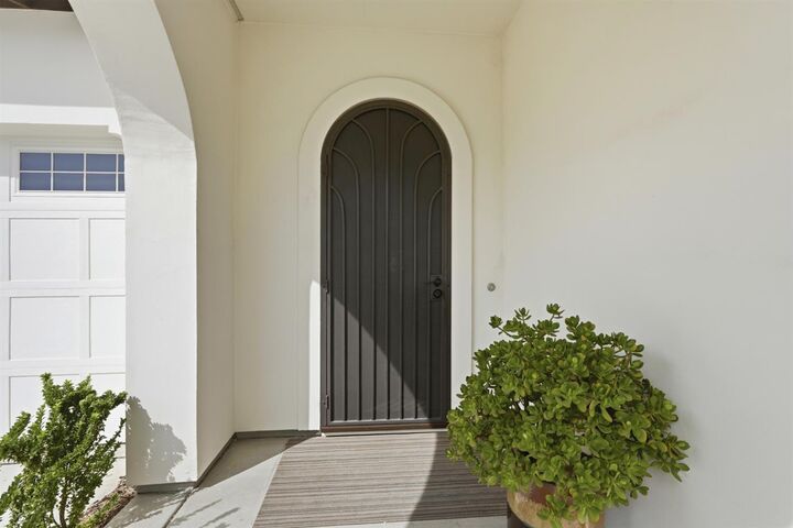 Property Photo: 2269 5th Avenue CA 95818