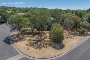 Property Photo: 545 Rock Forge Loop Loop CA 95222
