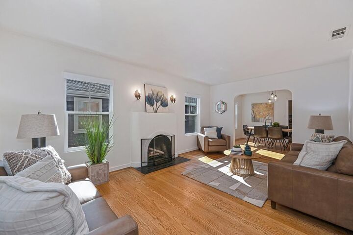 Property Photo: 1940 Vallejo Way CA 95818