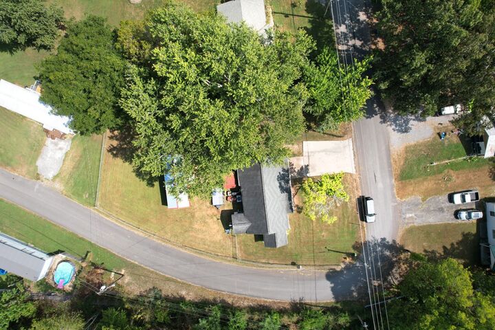 Property Photo:  124 Parker Dr NE  TN 37323 