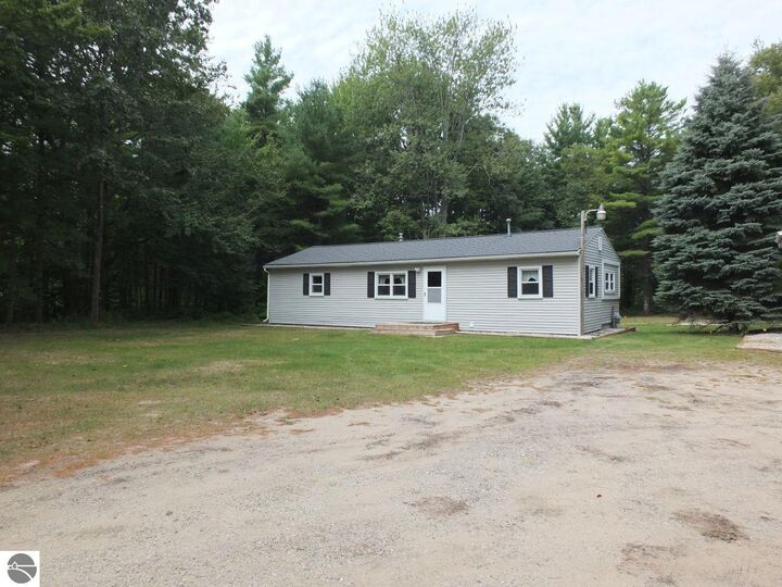 Property Photo: 8786 US-31 S MI 49637