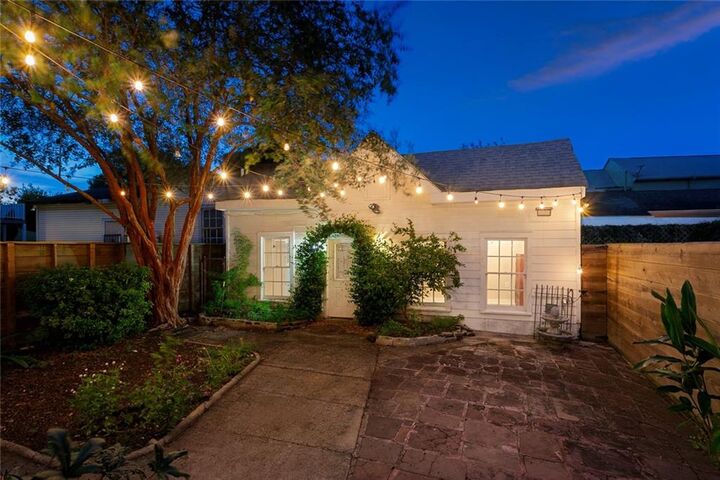 Property Photo: 2711 Ursulines Avenue LA 70119