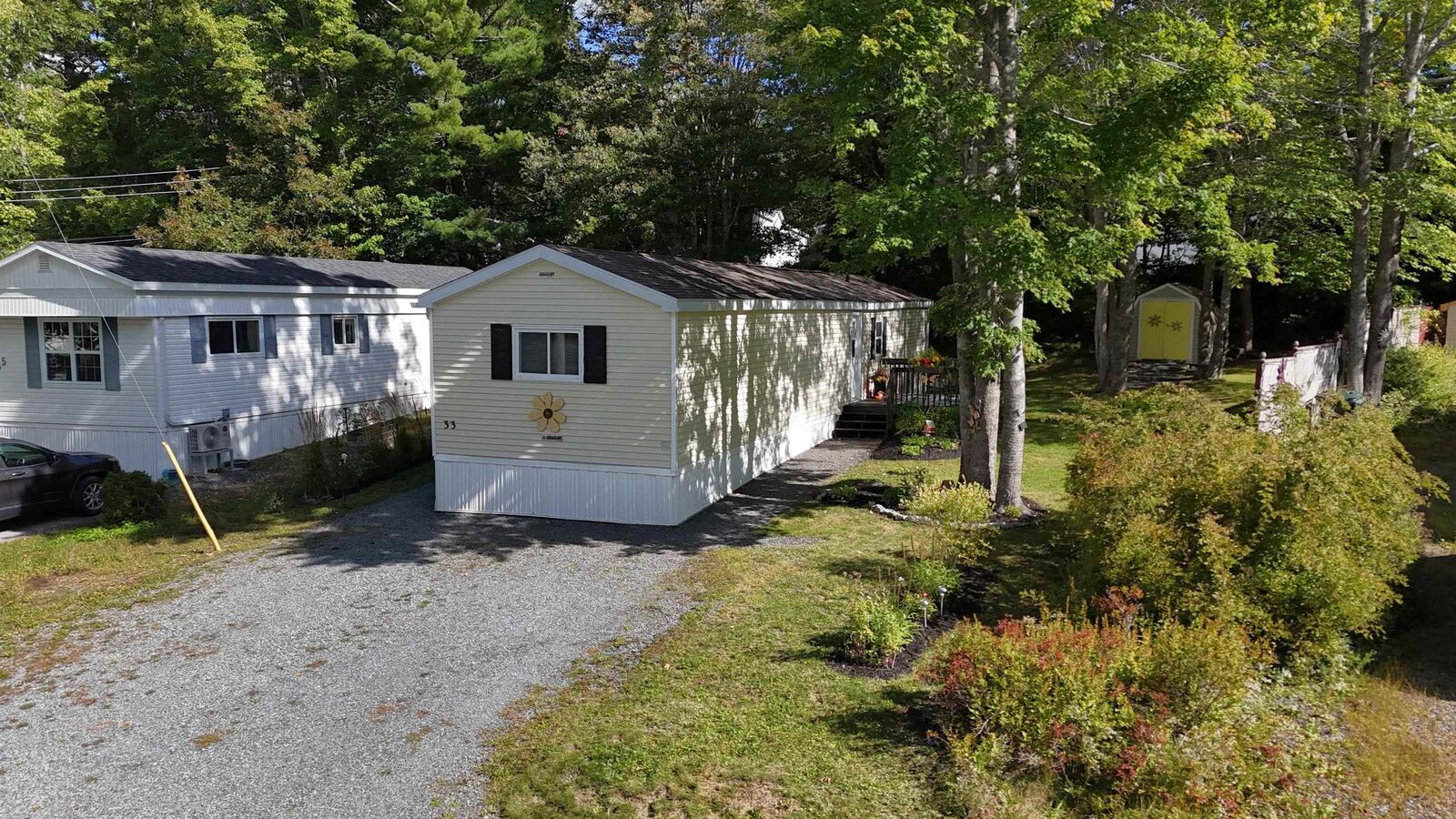 Property Photo:  33 Spring Crescent  NS B4V 3G3 