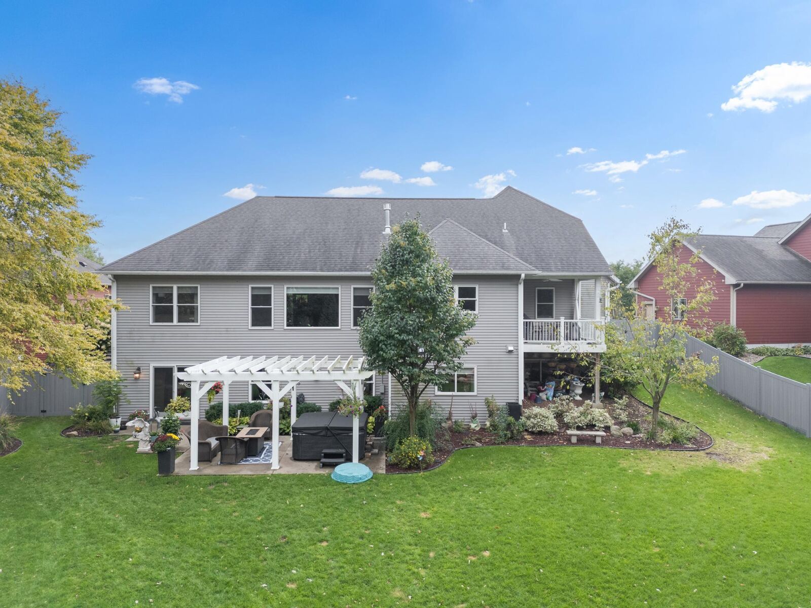 Property Photo: 4053 Stone Point Drive NE MN 55906