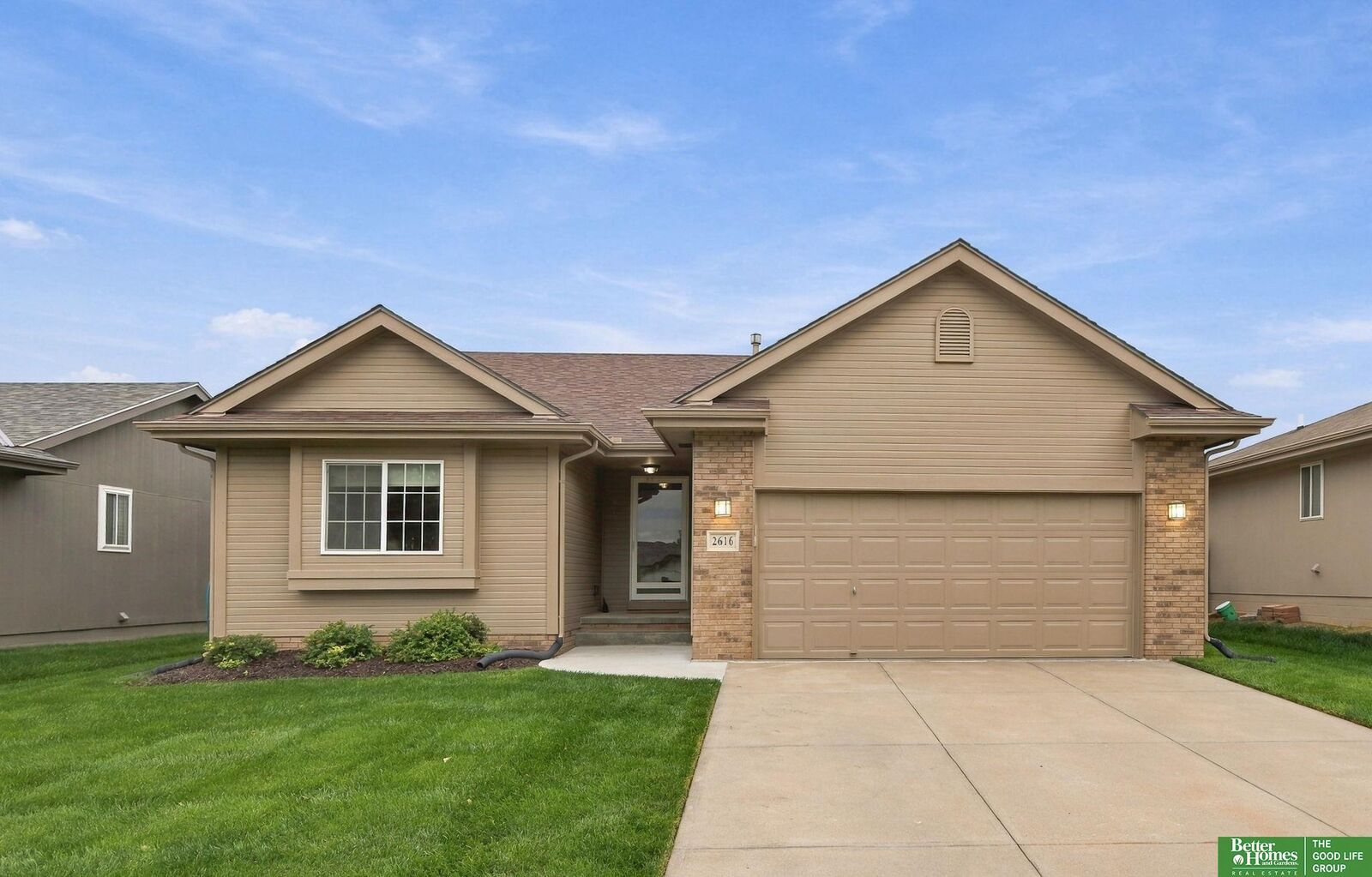 Property Photo:  2616 N 189 Street  NE 68022 