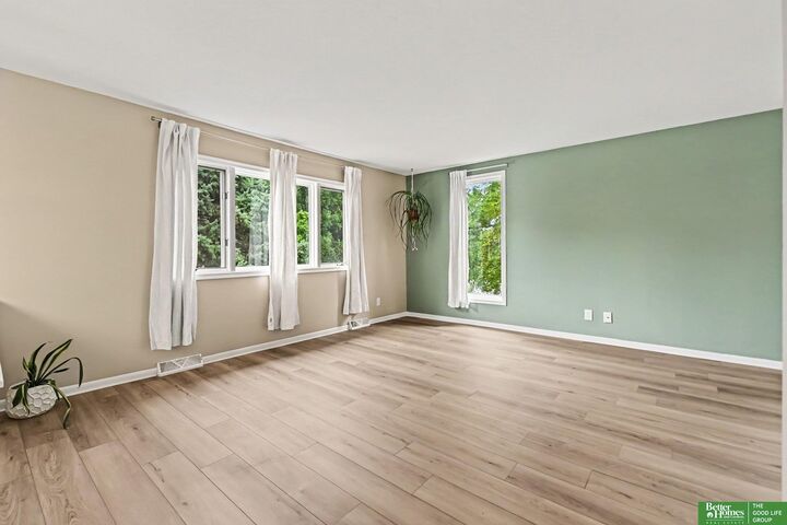Property Photo:  7830 Raven Oaks Drive  NE 68152 