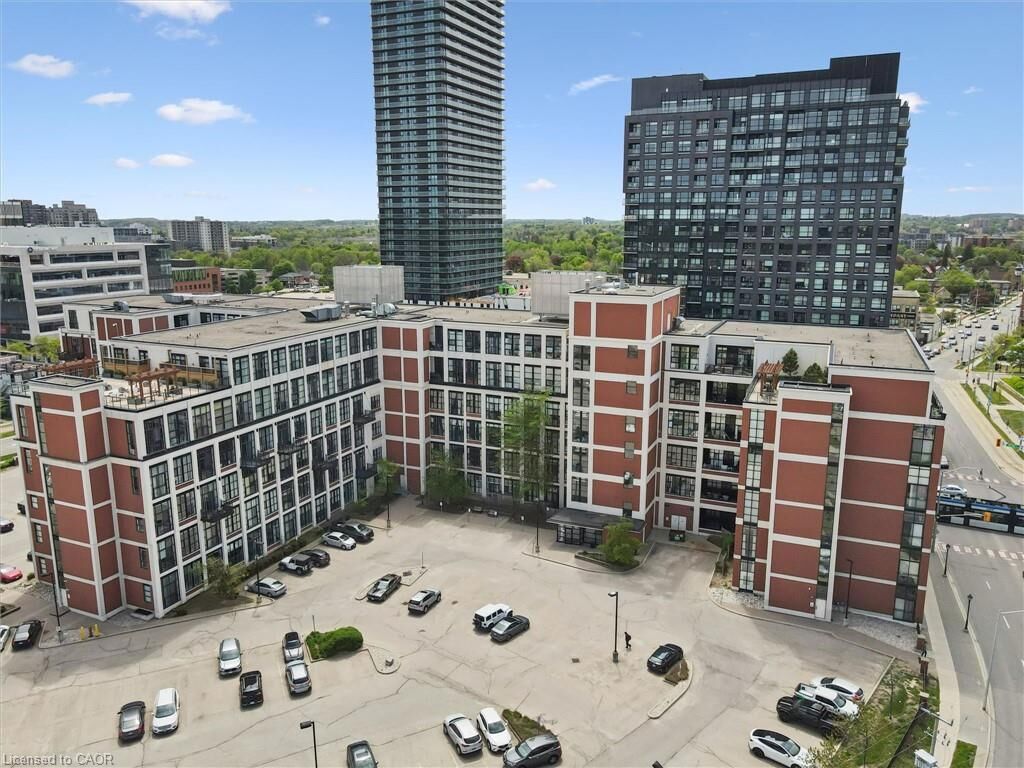 Property Photo:  410 King Street W 218  ON N2G 1C3 