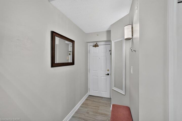 Property Photo:  4003 Kilmer Drive 412  ON L7M 4M1 