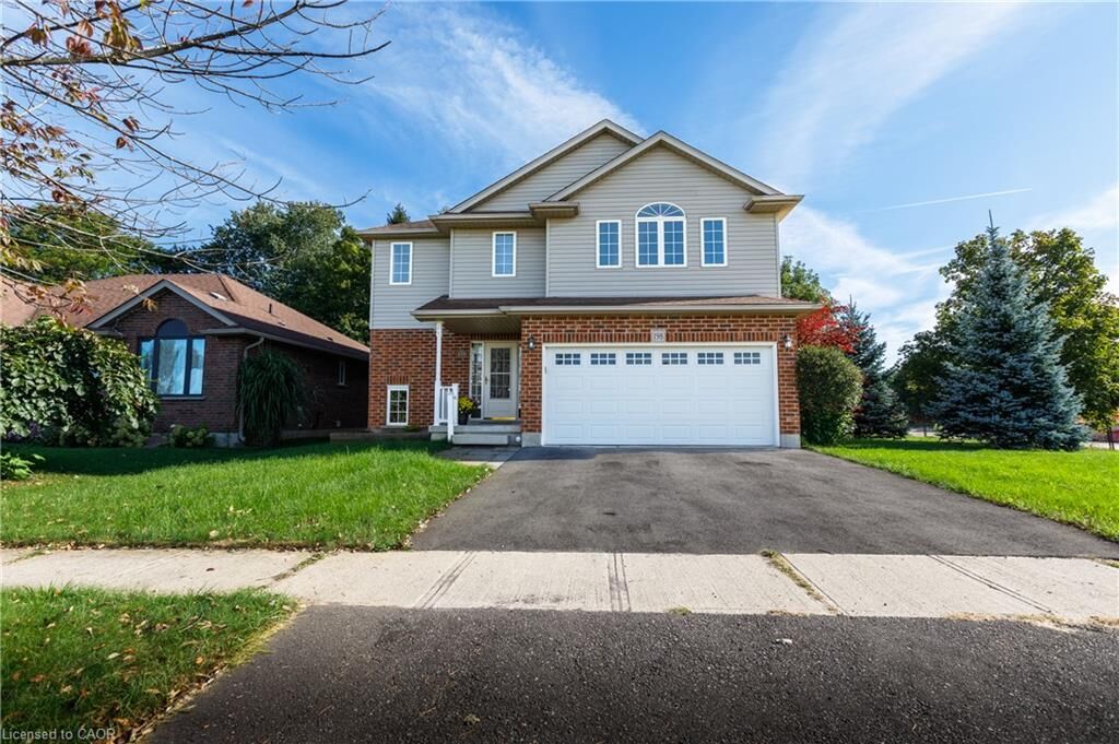 Property Photo: 198 Charlotta Street ON N3A 4M8