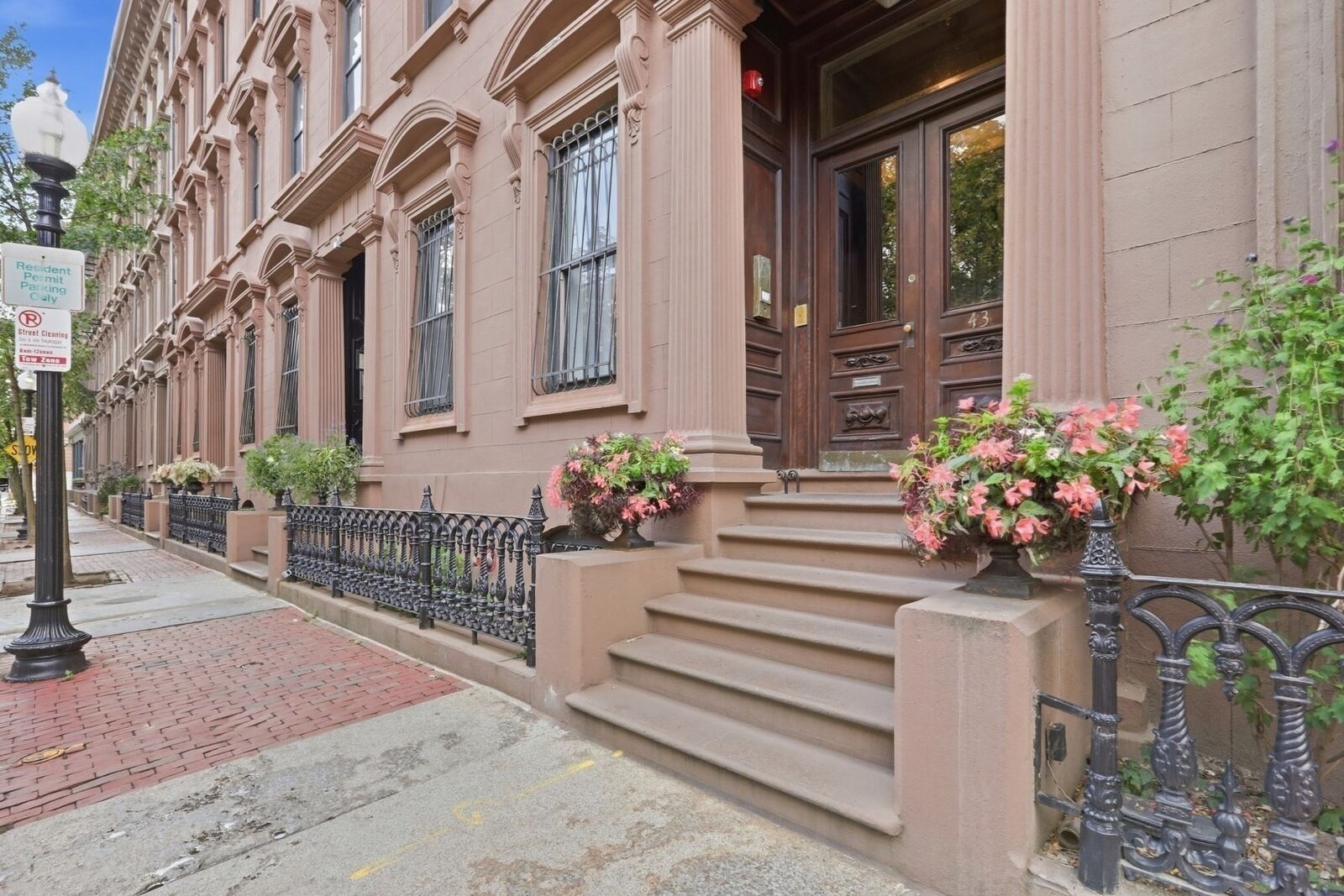 Property Photo:  43 W. Newton Street 1-10  MA 02118 