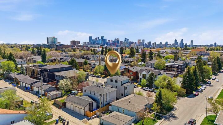 Property Photo:  1636 19 Avenue NW  AB T2M 1B1 
