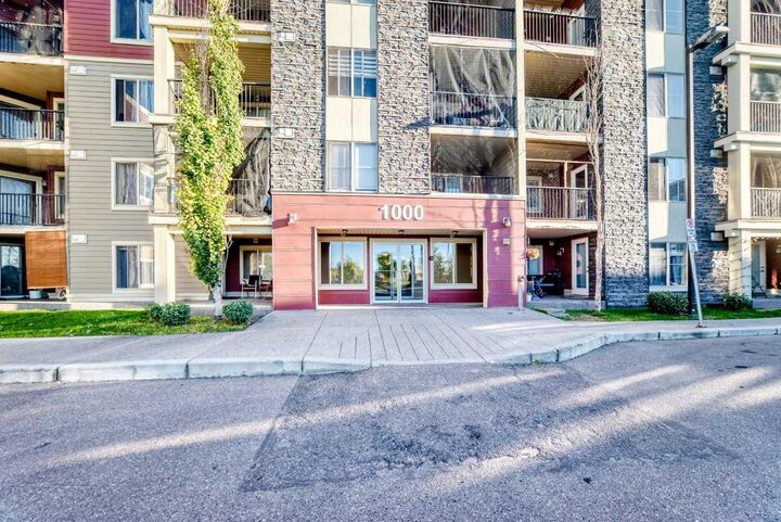 Property Photo:  5 Saddlestone Way NE 314  AB T3J 0S2 