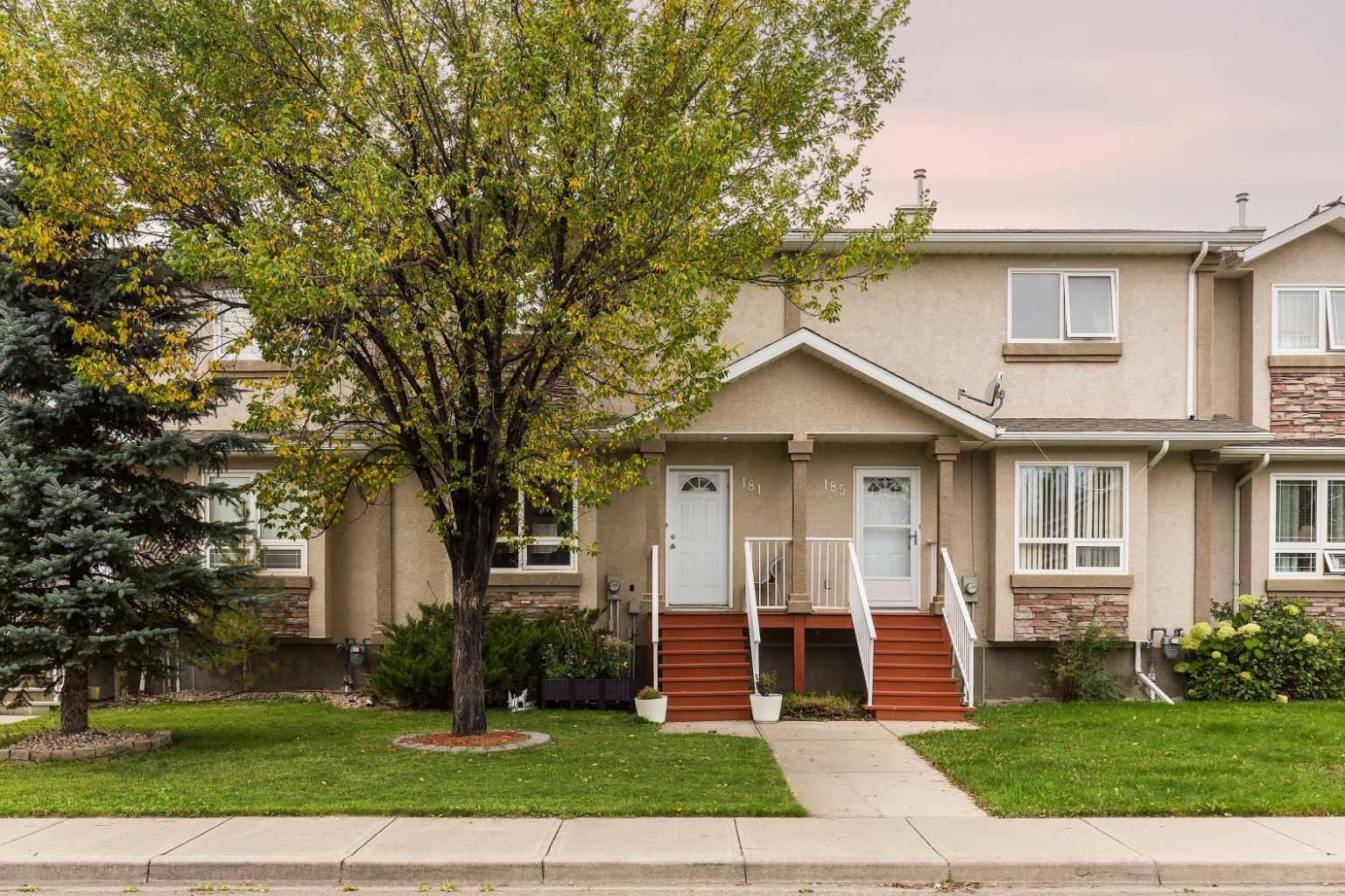 Property Photo:  181 Lynx Cove N  AB T1H 6V5 