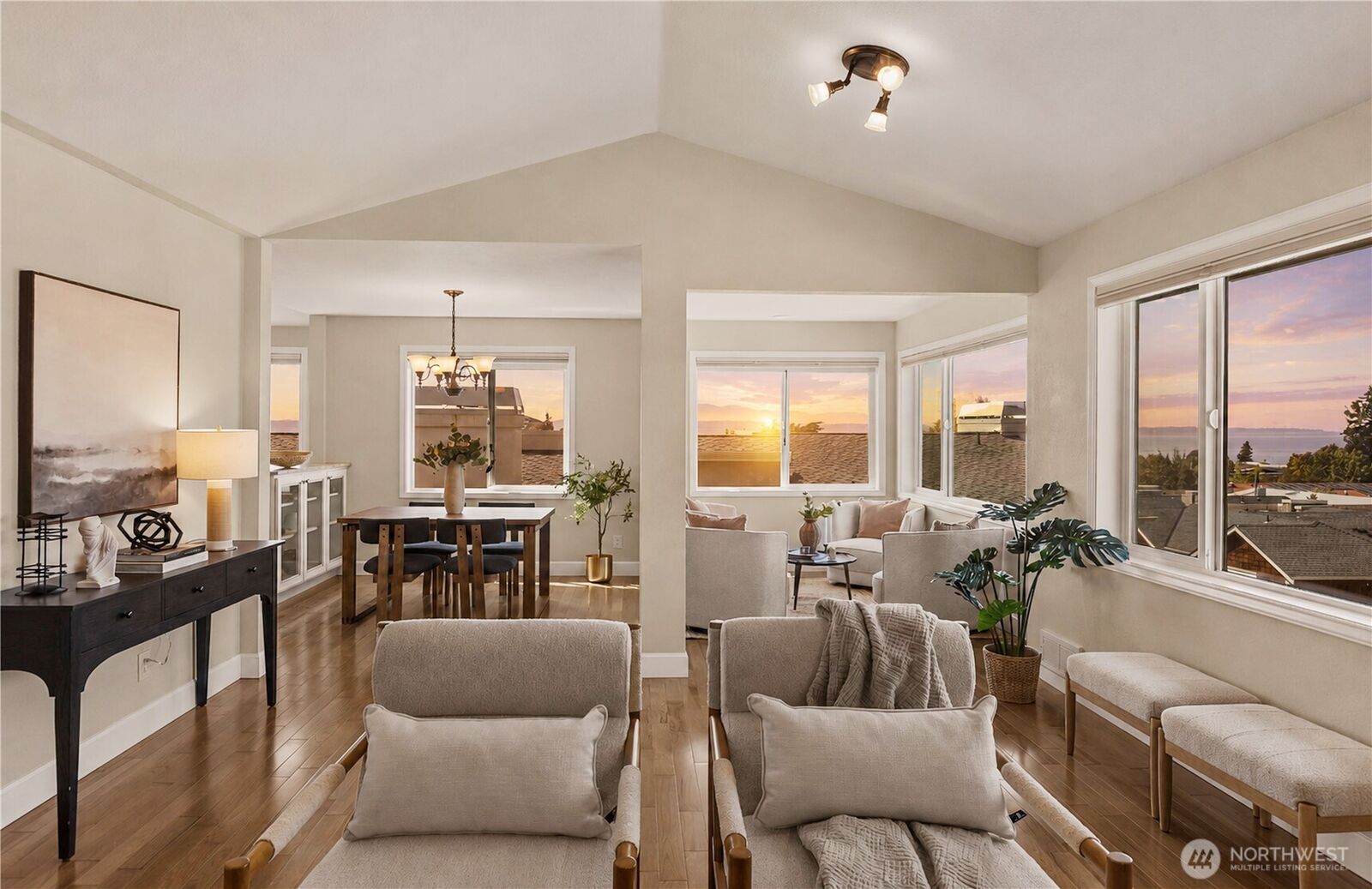 Property Photo: 633 Main Street 202 WA 98020