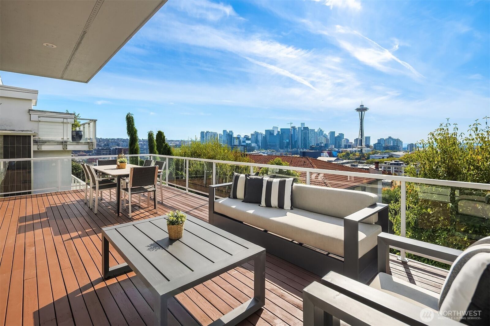 Property Photo:  163  Ward Street  WA 98109 
