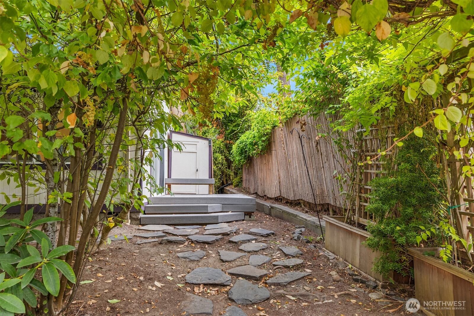 Property Photo: 216 Madrona Way NE WA 98110