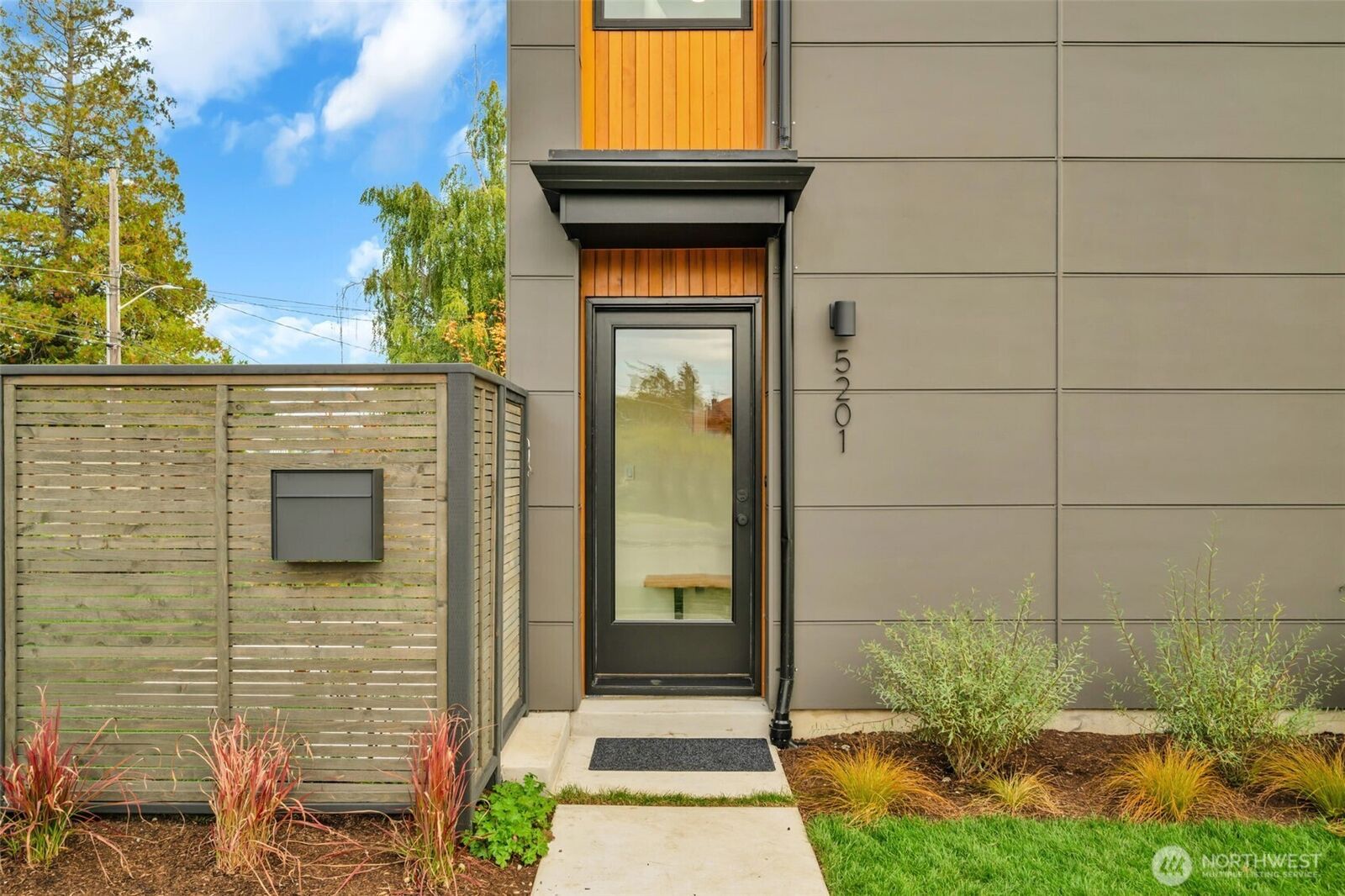 Property Photo: 5201 S Holly Street WA 98118