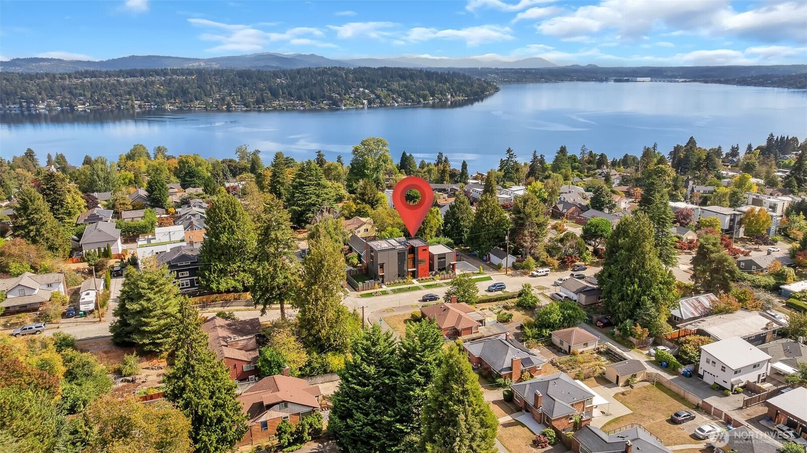 Property Photo: 5201 S Holly Street WA 98118